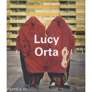 Lucy Orta - Pinto , Bourriaud