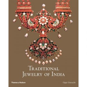 Traditional Jewelry Of India (paperback) / English - Untracht Oppi