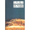 Un Homme Est Tombe - Tony Hillerman