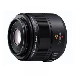 Panasonic 45mm f/2.8 Objectif