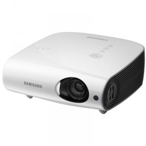 Samsung SP-L335 LCD Projector