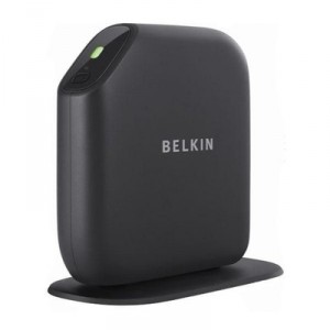 Belkin Modem Routeur sans fil Surf N150 F7D1401 + commutateur 4 ports (F7D1401NT) Routeur