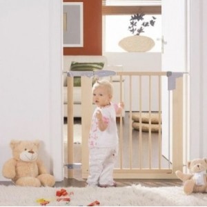 Geuther - 2742NA - Barrière - Easylock Naturel - Moyen Modèle - 76.5 - 85 cm