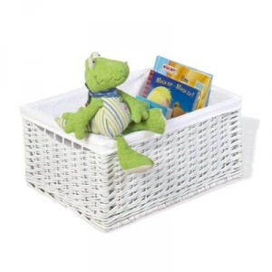Pinolino white wicker basket Size 2
