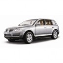 BBurago - 12002 - Voiture sans pile - Reproduction - Vw Touareg - échelle 1/18