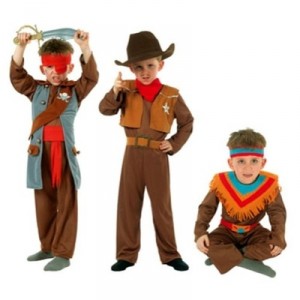 Cesar - Q728-002 - Disguise - 3 1 Boy Cowboy / Indian / Pirate Hanger - 8 / 10 years (Cesar)