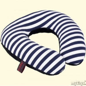 Coppenrath Coussin repose-nuque Capitaine Sharky