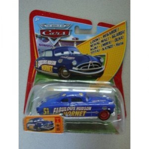 Disney Cars - R6574 - Véhicule Miniature - Voiture - Yeux Lenticulaires - Vern