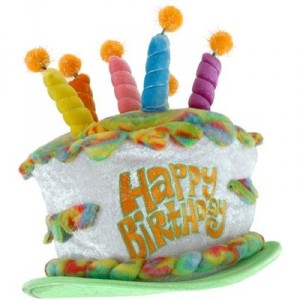 Elope - A7707 - Déguisement - Chapeau Gateau Anniversaire - Arc en Ciel