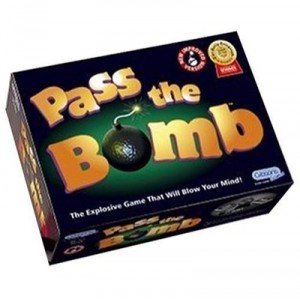Gibsons Games - Jeux de Société - Pass the Bomb - Langue: anglais (Import Grande Bretagne)