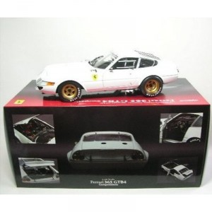 Kyosho - 8163W - Véhicule Miniature - Ferrari 365 Gtb4 - Competition - No Livery - Echelle 1/18