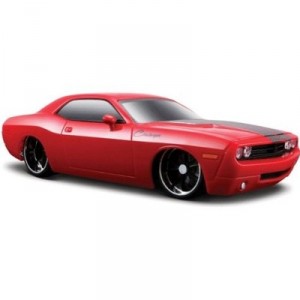 Maisto International Maisto - 81063 - Véhicule Miniature - Voiture Sans Pile - Reproduction - Dodge challenger 2006 - Éch...
