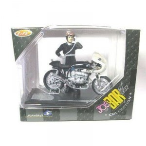 Solido - Vehicles without batteries - Kawasaki 750 H2 "Cote Mesdon Gases" - 1 / 43 th second (Cheerleader)