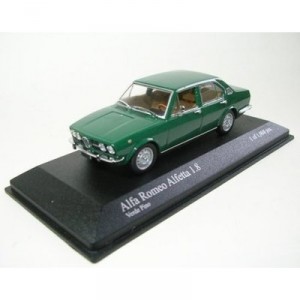 Minichamps - 400120204 - Voiture Miniature - Alfa-Romeo Alfetta 1.8 - Echelle 1/43