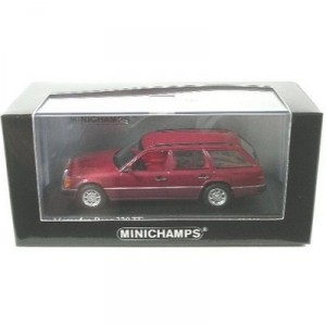 Minichamps - Vehicules - 400037010 - Mercedes Benz 300TE rouge - 1/43