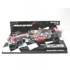 Minichamps - Vehicules - 530074322 - McLaren Mercedes MP4/22 Hamilton 07 1ere Victoire GP Canada - ...