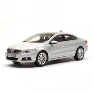 Norev - 188430 - Véhicule Miniature - Volkswagen Passat Cc 2008 - Reflex Argent - Echelle - 1/18e