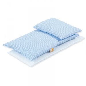 Pinolino - 28676-2 - Accessoire Poupée - Textile pour Lit de Poupées - 3 Pièces - Bleu Carée