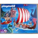 PLAYMOBIL 5003 - VIKING exclusif 2009 - Dragon-Bateau avec le moteur, 8 figurines , forteresse, Drag...