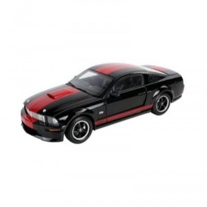 Revell - 09092 - Voiture - 2008 Shelby GT Coupé - Noir - Rouge (Revell)