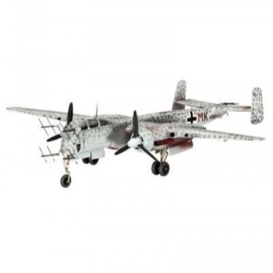 Revell - 4690 - Maquette Classique à Peindre et à Coller - Heinkel He 219 "UHU"