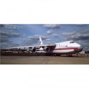 Revell - Maquette - Antonov An-124 Ruslan - Scale 1:144