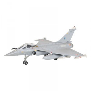 Revell - Maquette - ref 04033 - Dassault Rafale M - Scale 1:144