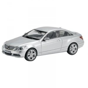 Schuco - SCHU07361 - Miniature Vehicle - Mercedes - Benz E-Class Coupe - Silver - Scale 1 / 43